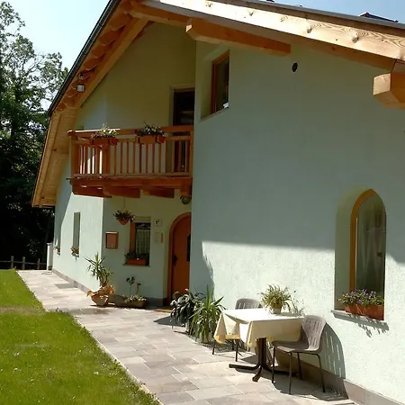 Roanerhof San Genesio Atesino